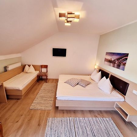 Penzion Gostisce Lesjak Orehova vas Exterior photo