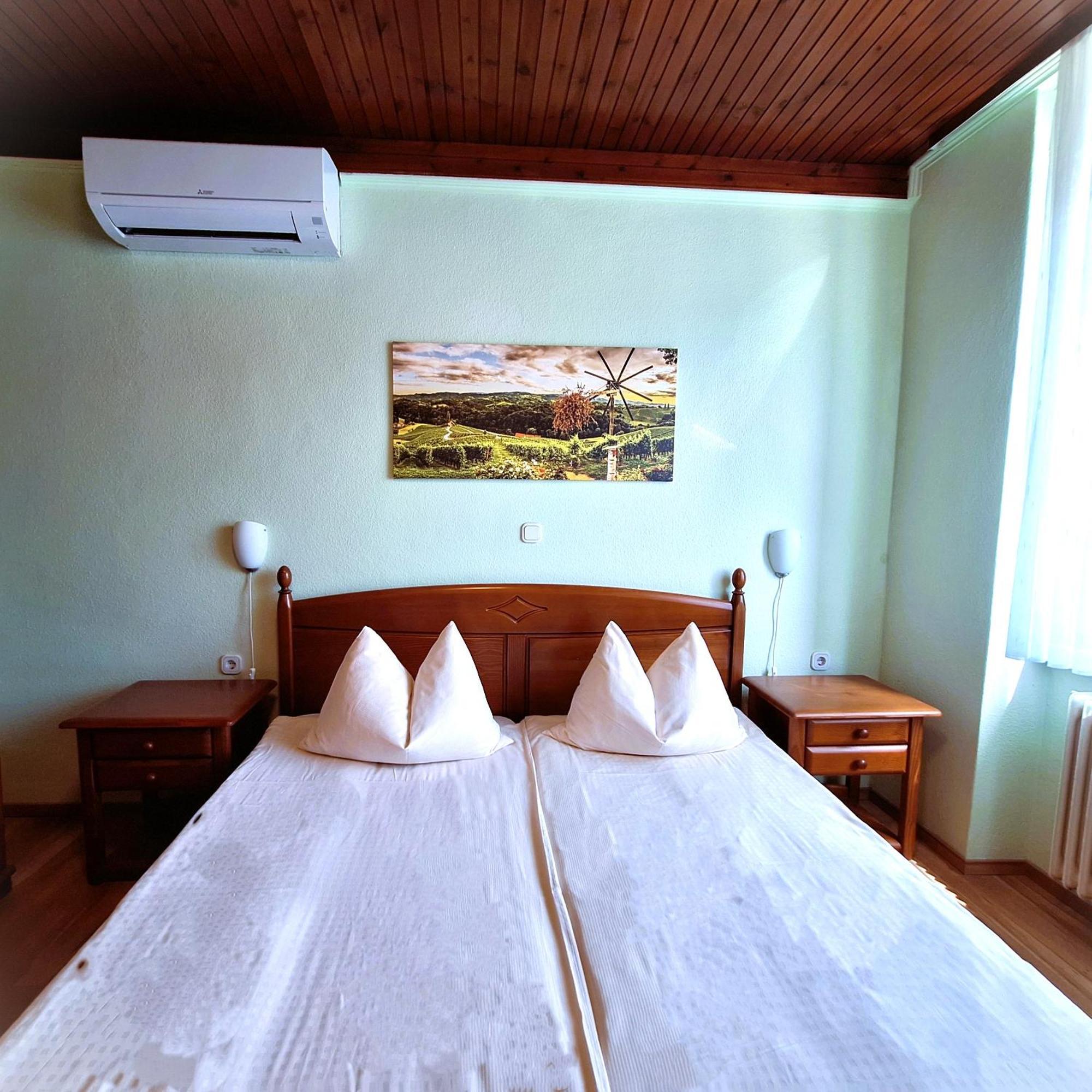 Penzion Gostisce Lesjak Orehova vas Exterior photo
